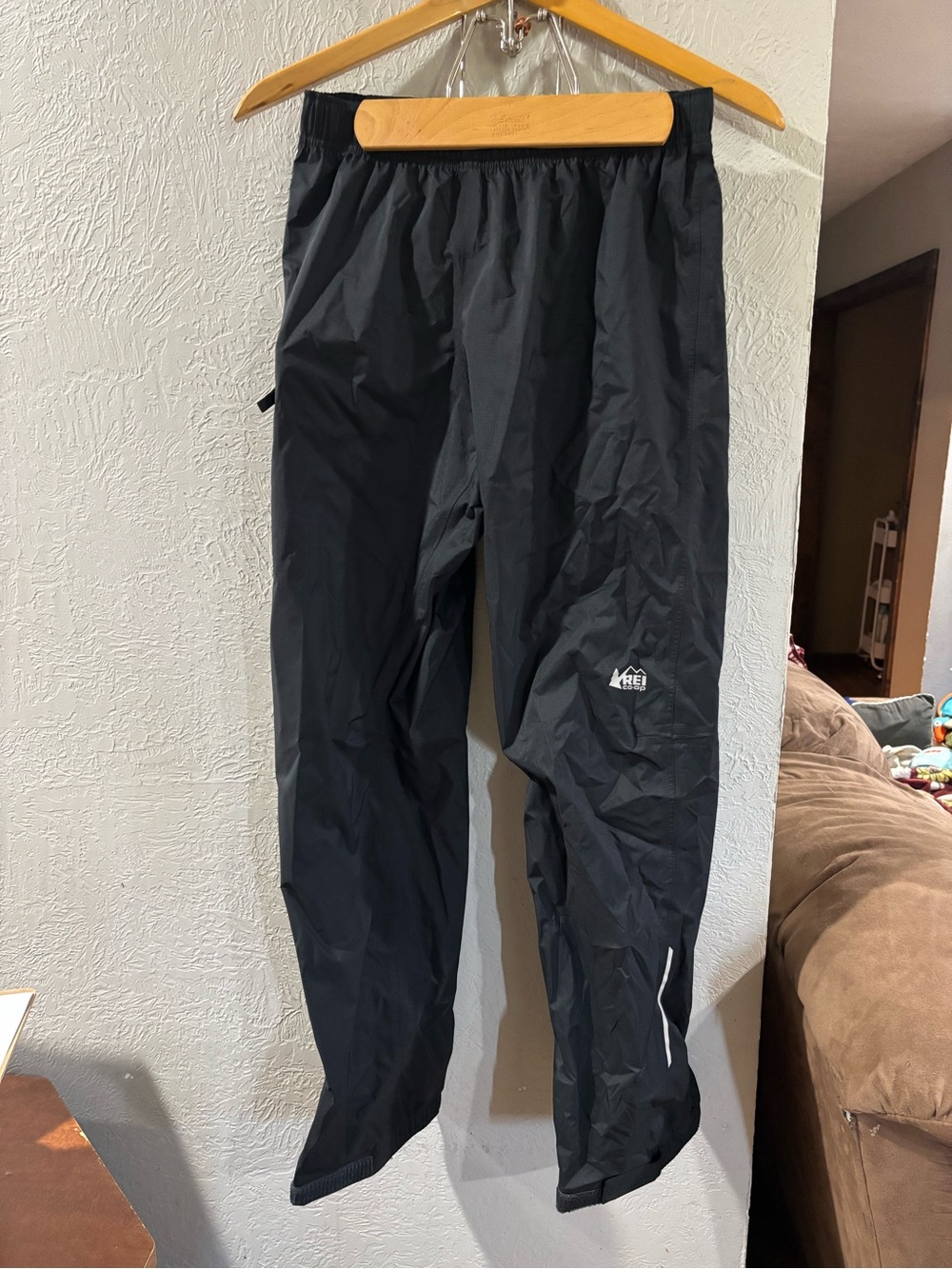 REI Black Rain Rainier Youth Pants Waterproof Outdoor Gear youth size large